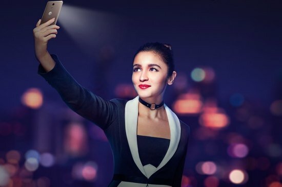 Watch cute Alia Bhatt’s selfie song ‘Welcome to Selfiestan’ and see why it is trending Alia Bhatt in Gionee India's 'Welcome to Selfiestan' song